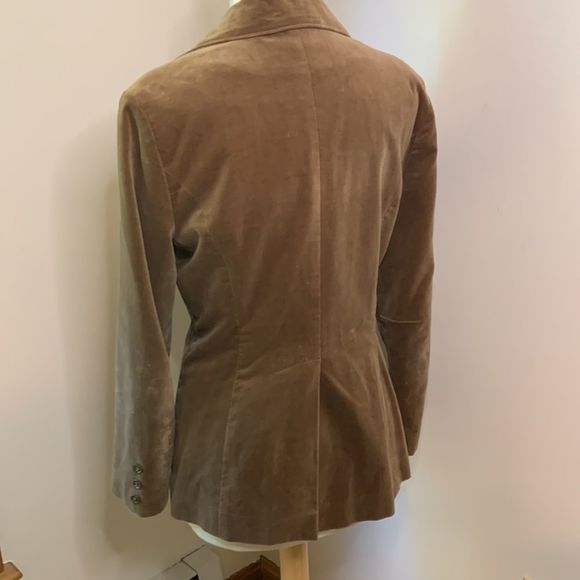 Vintage mid 70s velvet blazer in tan/ brown size 8 Brooks additions. - Picture 4 of 12